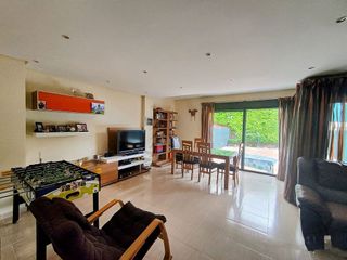Casa adosada en venta en Yuncos