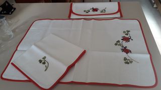 Set Colazione Nido Ape 3pz - Tovaglia ricamata