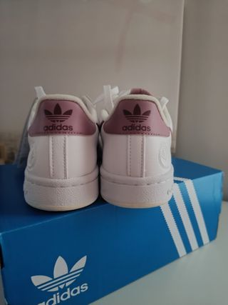 Adidas Continental 80 - Blancas y Rosa