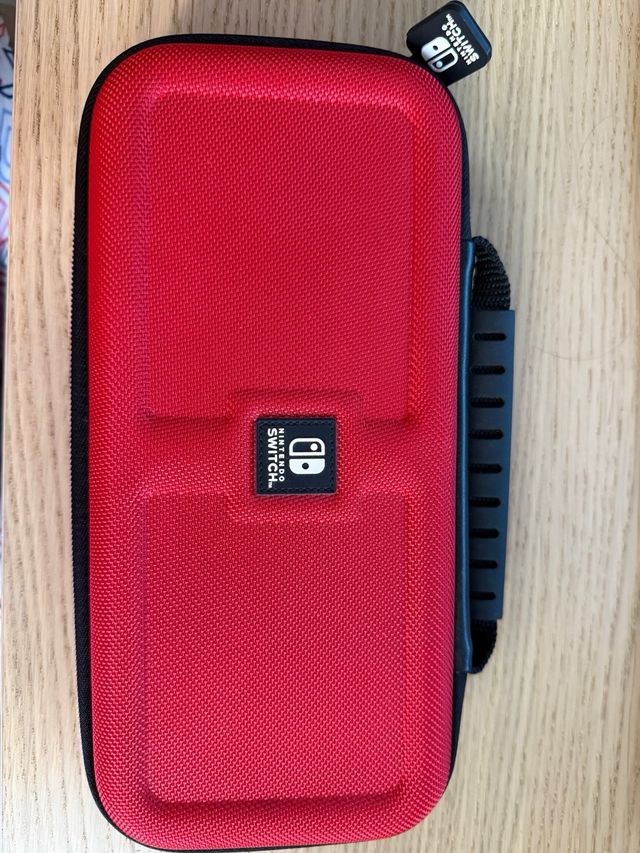 Nintendo Switch OLED Blanca + 2 juegos