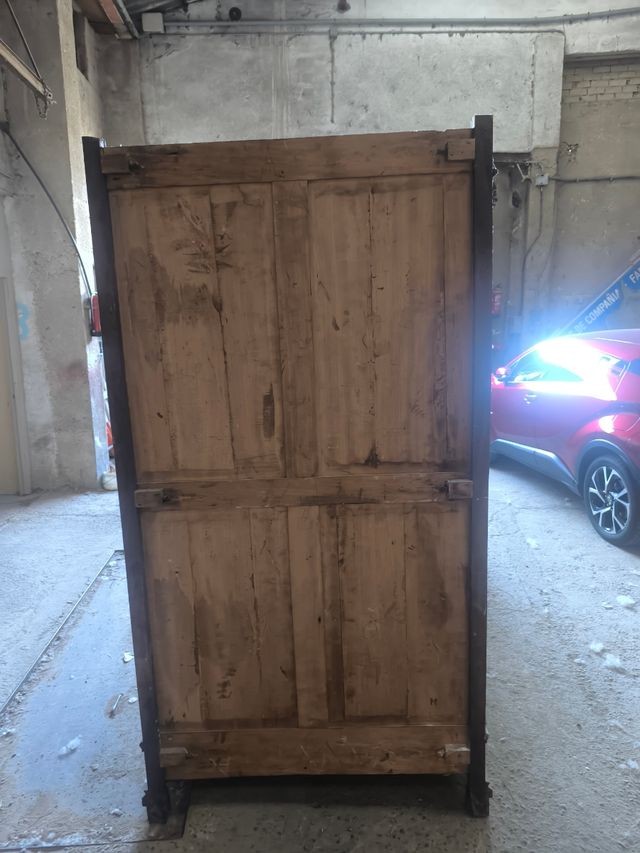 Vitrina Antigua de Madera