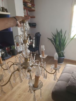 Lampara antigua cristal tipo araña .