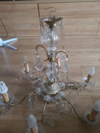 Lampara antigua cristal tipo araña .
