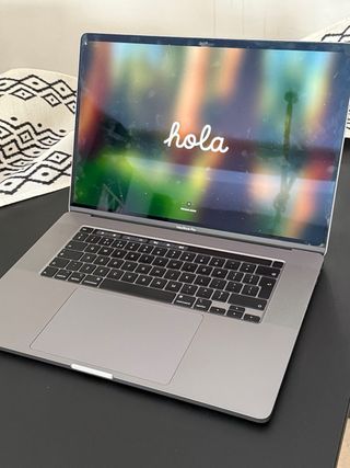 MacBook Pro 16" 2019 Gris Espacial