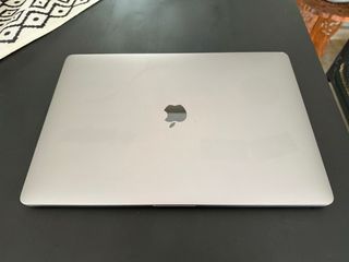 MacBook Pro 16" 2019 Gris Espacial