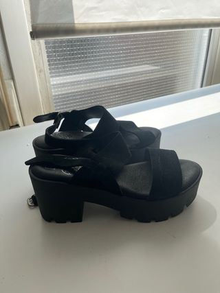 Sandalias plataforma negras ET - 39