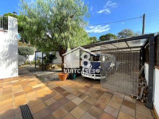 Chalet en venta en Sant Vicenç de Montalt