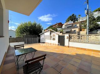 Chalet en venta en Sant Vicenç de Montalt