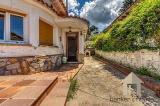 Chalet en venta en Guiera - Montflorit en Cerdanyola del Vallès