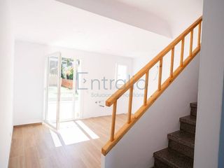 Casa adosada en venta en Montilivi - Palau en Girona