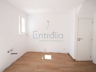 Casa adosada en venta en Montilivi - Palau en Girona
