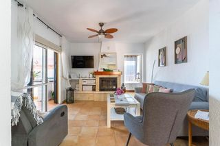 Chalet en venta en Castell del Rey en Almería