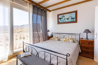 Chalet en venta en Castell del Rey en Almería