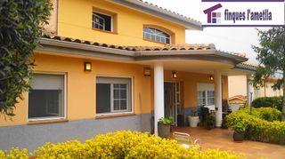 Chalet en venta en Bigues en Bigues i Riells