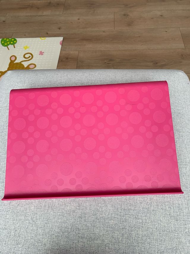 Soporte portátil Ikea rosa