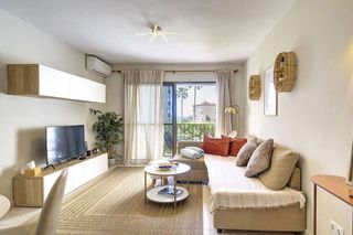 Piso en venta en El Faro de Calaburra - Chaparral en Mijas