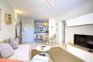 Piso en venta en El Faro de Calaburra - Chaparral en Mijas