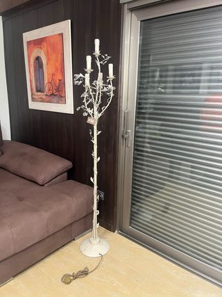 Lampara pie Schuller Verdi 5 luces