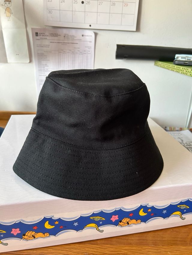 Sombrero pescador negro