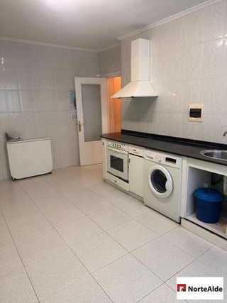 Piso en venta en Centro - Desierto - Arrontegi en Barakaldo