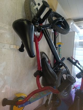Moto y bici corre pasillos 2