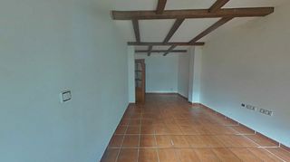 Casa adosada en venta en Illora