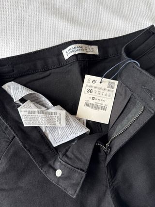 Pantalones Zara negros - tiro alto