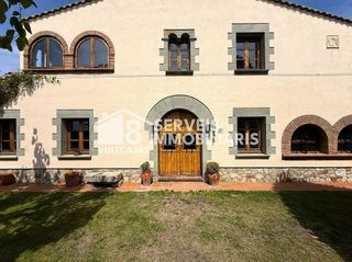 Chalet en venta en Sant Vicenç de Montalt