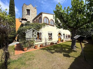 Chalet en venta en Sant Vicenç de Montalt