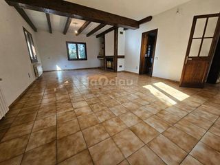 Chalet en venta en Taradell