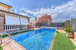 Chalet en venta en Residencial en Cunit