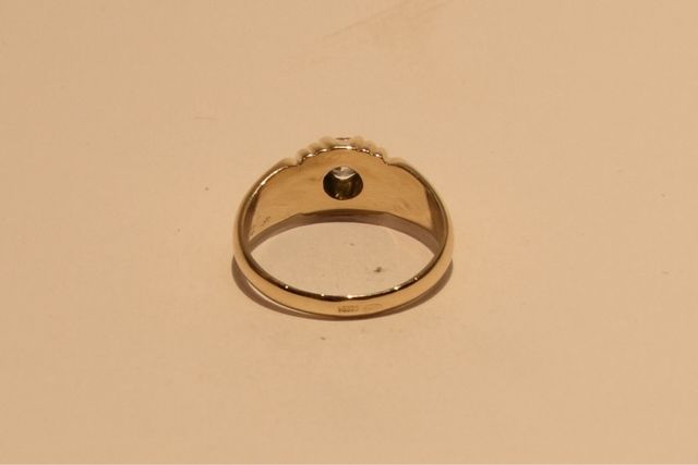 SOLITARIO DE ORO 18K/4.4Gr