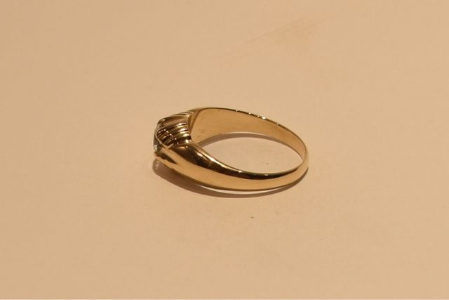 SOLITARIO DE ORO 18K/4.4Gr