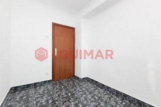 Piso en venta en Sant Ildefons en Cornellà de Llobregat