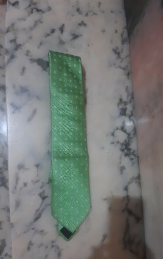 Corbata verde estampada