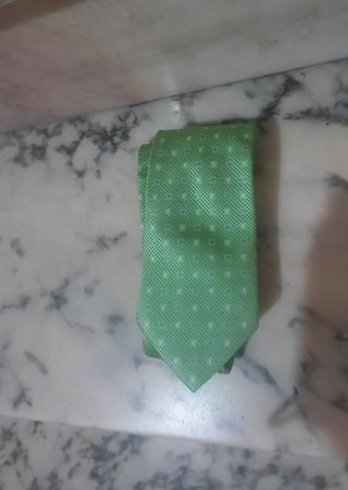 Corbata verde estampada