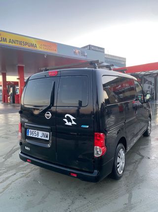 Nissan NV200 2016