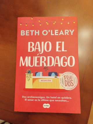 Bajo el muérdago / The Wake-Up Call (Spanish Ed...