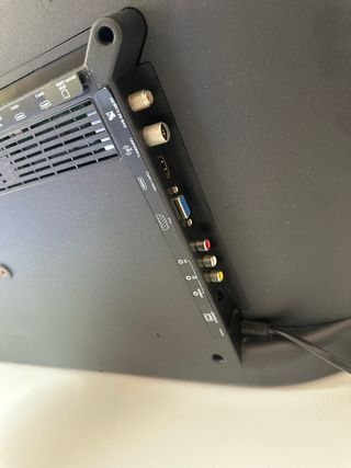 TV 22" - Televisión para reparar