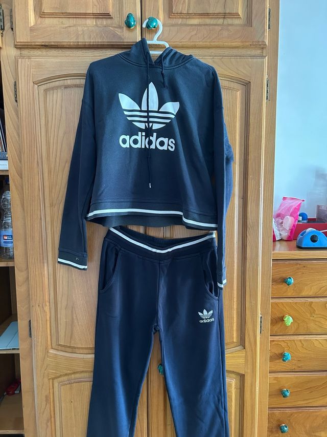Conjunto Adidas - chándal azul