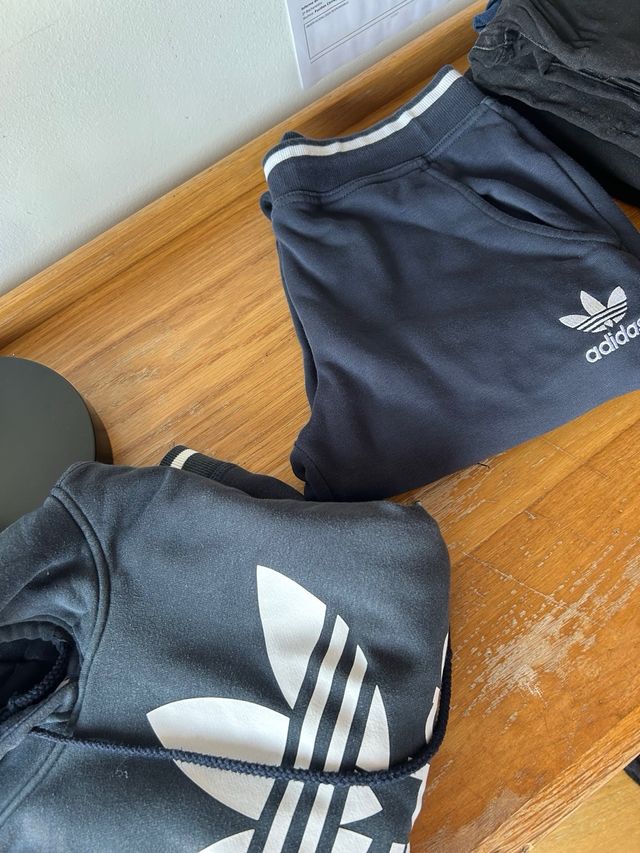 Conjunto Adidas - chándal azul