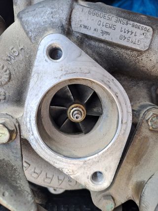 Turbocompresor GT1549S usado