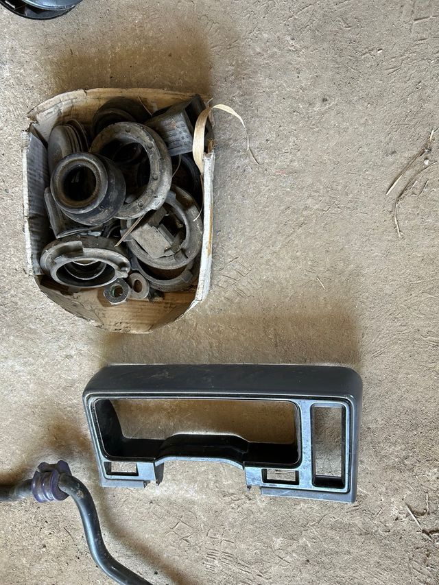 BARRA ESTAVILIZADORA FORD SIERRA Y DESPIECE