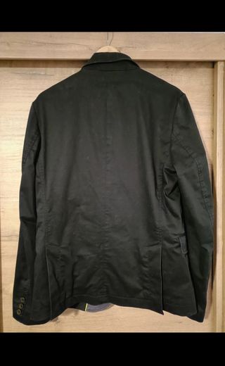 Americana Guess negra - Slim Fit
