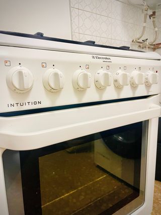 Cocina Electrolux: Vitrocerámica y gas
