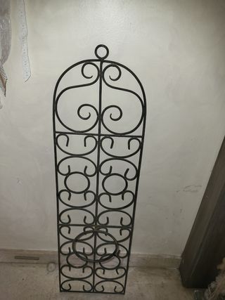 Macetero antiguo de pared - hierro forjado