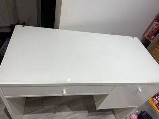 Escritorio blanco IKEA -  Mesa de estudio