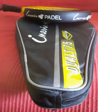 Raqueta padel Dualt 75 Carbon Fight
1 sola raqueta