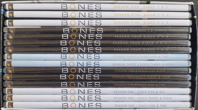 Bones: temporadas 1-5 (DVD)