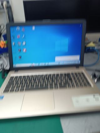 Notebook Asus usato funzionante 100%